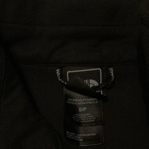 The NorthFace Windwall jacket - Picture 3 of 6